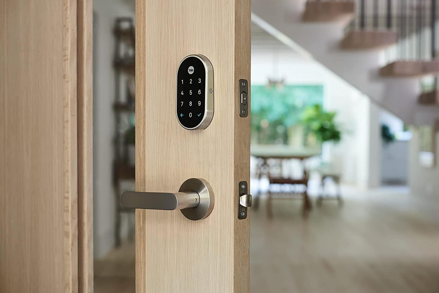 Google Smart Lock Nest X Yale - სმარტ დორი